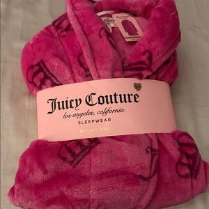 Juicy Couture Fuchsia 36” luxe robe